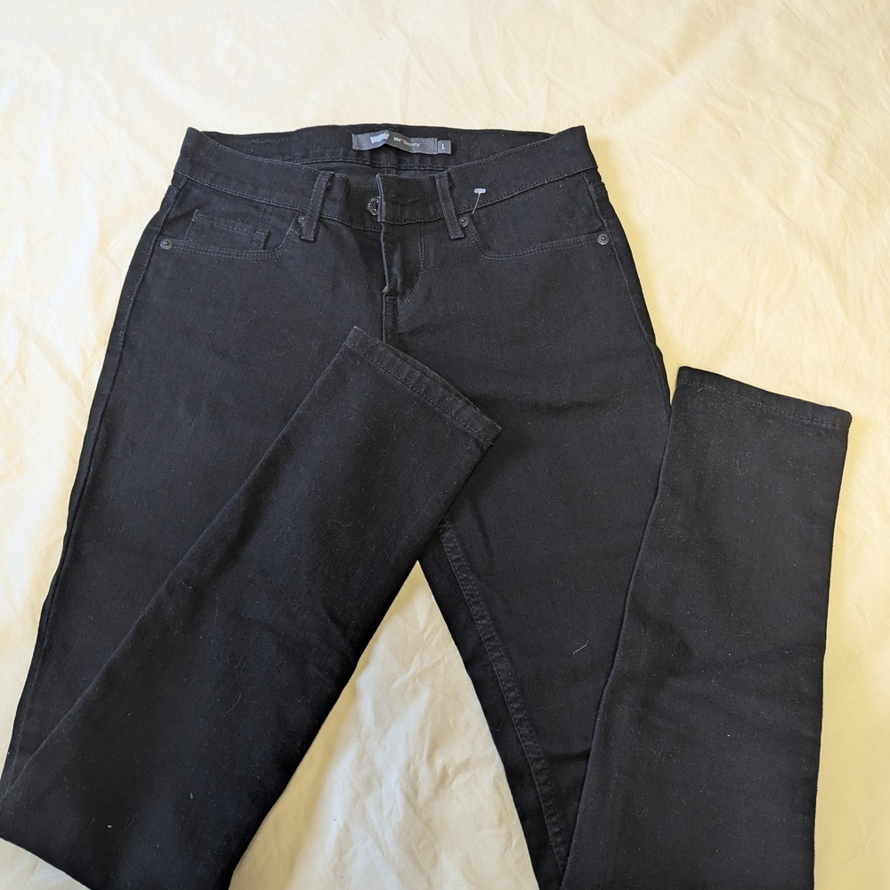 LEVI Black Skinny Jeans